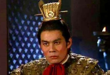 吕布没有斩杀过名将，他是怎么一跃成为三国猛将的？