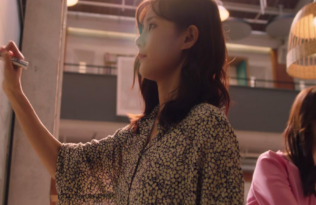 《了不起的女孩》中金晨的表现如何？后续剧情值得期待