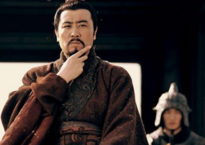 为何说留在徐州的刘备，面临着尴尬的窘境？