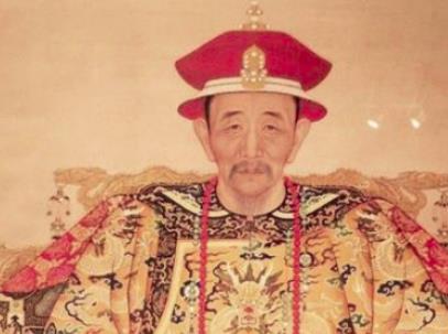 佟佳氏管理后宫八年，当了一天皇后就去世了？