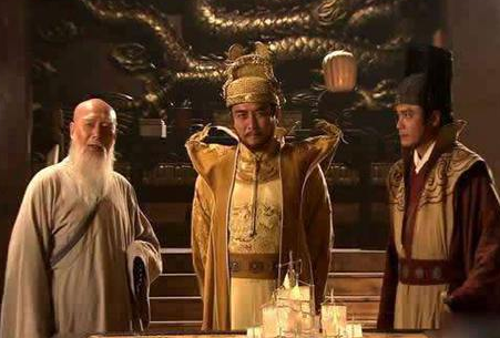 朱棣为自保发动靖难之役有错吗？削藩应该怎么削？