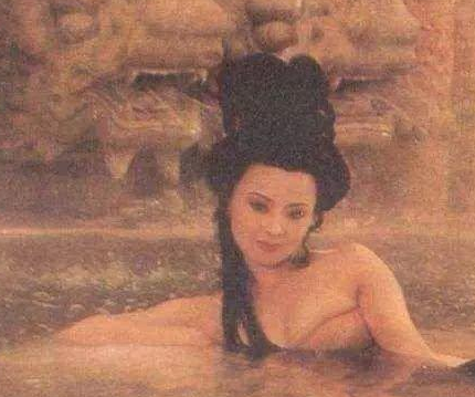杨玉环到底有多胖 夏天的时候皇帝是怎么帮她消暑的