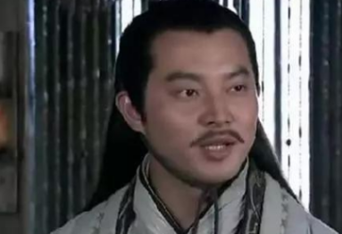 孙权追封孙坚为皇帝，为何孙策只是一个王爷？