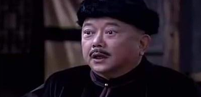 和珅到底是一个什么样的人 为何一届臣子却可以如此受宠