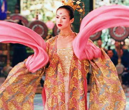 古代裙子裙摆那么长 古人上厕所的时候怎么办