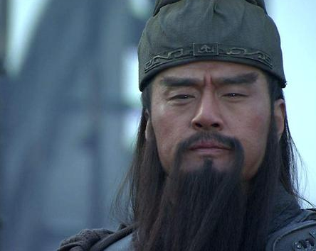 文献上记载关羽身高大概有9尺 换算做现在是多高