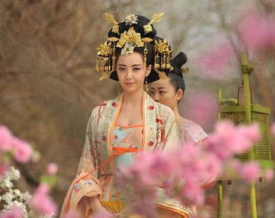 武则天为了独揽大权大肆屠杀功臣 武则天为什么不敢杀程咬金