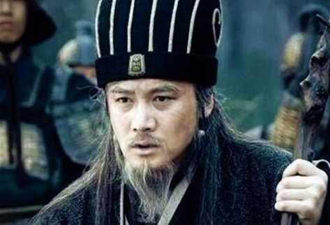 诸葛亮神机妙算，为什么会没算到火烧上方谷会下雨？