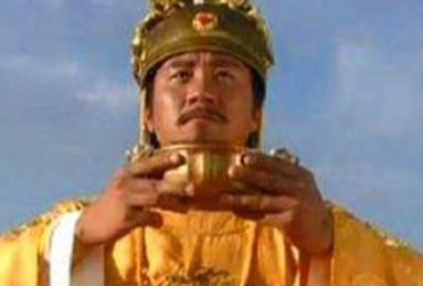 朱元璋让宠妃去看她哥哥，结果妃子悬梁自尽