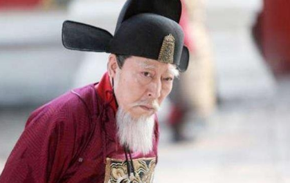 明清两朝权臣有多少？为何很难威胁到皇权？