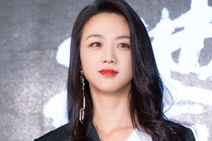 《地球最后的夜晚》剧情主要讲了什么？什么时候上映