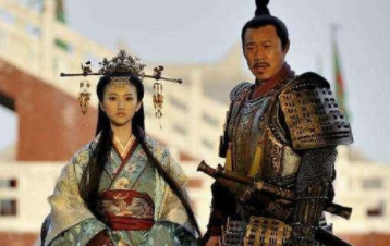 费无忌作为太子的老师，为何要把太子拉下水呢？