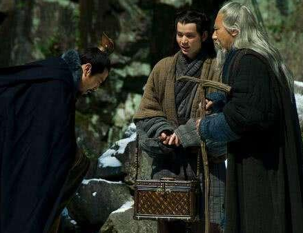 水镜先生作为诸葛亮的师傅 司马徽为什么没有被重用