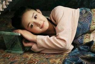 古人为何喜欢又高又硬的瓷枕头 那时的人们为何要这样为难自己呢