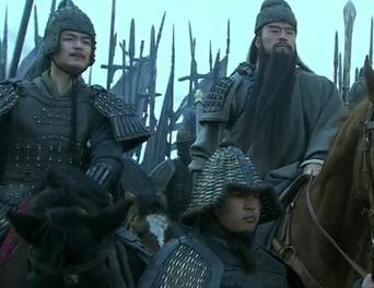 关羽为什么要羞辱黄忠？原因是什么