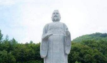 秦楚的内乱比齐晋两国少很多，原因是什么？