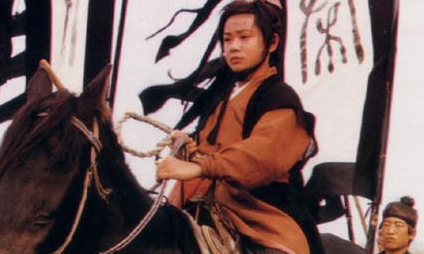 他是秦时名人,比秦始皇小3岁,一番话为秦国赚得十六座城池?