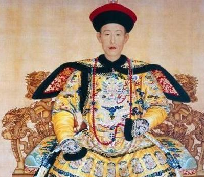 嘉庆的兄弟比嘉庆还要优秀 乾隆为什么会选择嘉庆做继承人