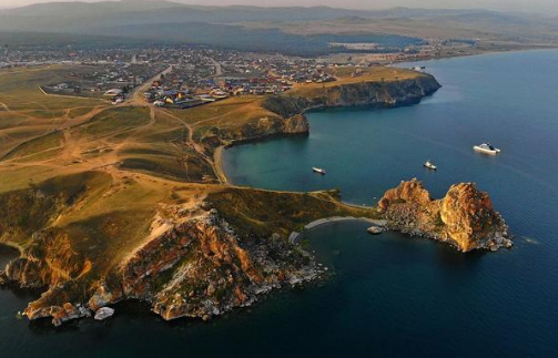 雅克萨之战清军大胜，康熙为何还要主动割让贝加尔湖？