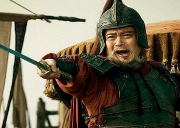 袁绍，一手推动了东汉的乱世，更成为乱世中最大的赢家