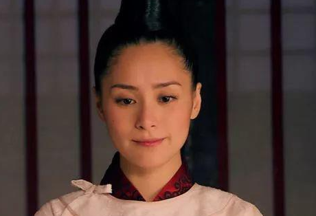 李隆基率兵进入宫中时，为什么要斩杀前来迎接他的上官婉儿？