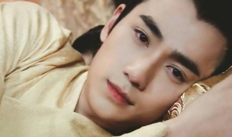 朱照厚和胡亥都十分贪玩，为何两人的境遇如此不同？