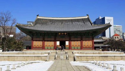 韩国德寿宫始建于什么时候？著名的德寿宫分手路在哪？