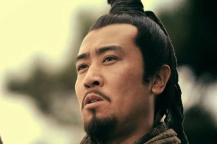 刘备不愿袭击刘璋，但坚持入川，这是为什么呢？