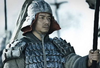 韩信跟随项羽的那段时间，为什么没能得到项羽的重用？