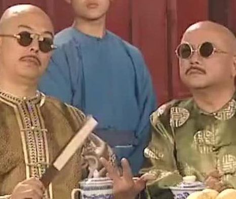 和珅作为一个精明能做的大臣 和珅为何不提前巴结好嘉庆