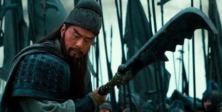 关羽带兵攻打魏国就打了半年之久 刘备为什么不派兵支援