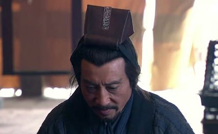 曹无伤在刘邦的手下担任什么官职？他向项羽告密了哪些内容？