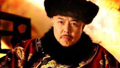 乾隆写诗什么水平？4万首诗里就一首出名