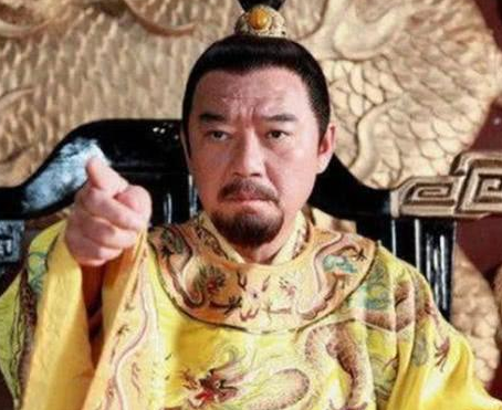 朱元璋先后杀了十万人 为什么没有一个人举兵造反