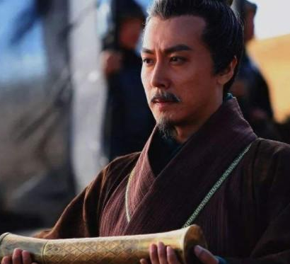 秦国的鼓励机制制度到底是什么样的 真的是斩一首爵一级吗