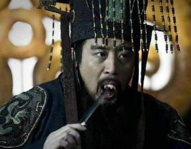 王剪一直向秦始皇讨要赏赐，背后有何深意？