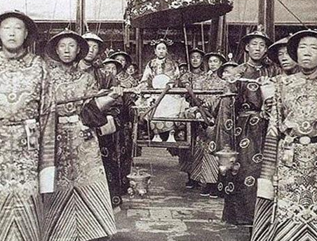 晚清时期的太监到底是什么样的 看别再被电视剧被骗了