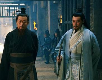 鲁肃为什么要坚持荆州借给刘备？原因是什么