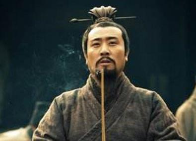 诸葛亮把绝学传给姜维，为啥不传给儿子呢？