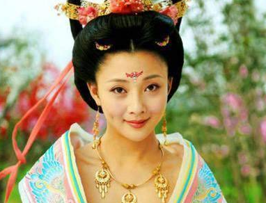 唐玄宗是真的爱杨贵妃吗？而是武则天侄孙女