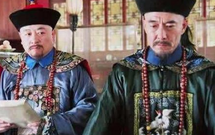 清朝的官服是什么样的？官服是自己做还是去领取？