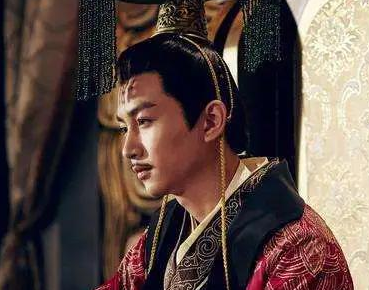 鱼俱罗的实力怎么样？天生重瞳，一刀斩杀李元霸