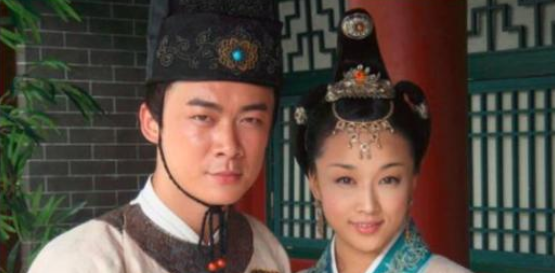 吴兢简介 。唐朝玄宗时期谏议大夫学士吴兢生平
