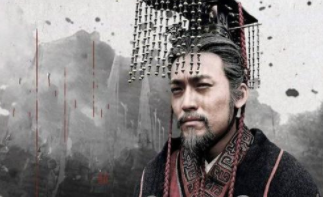 秦始皇一生有很多功绩，为何后世对他偏见颇深呢？