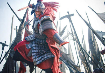 除了岳飞之外，秦桧还害死过哪位横扫沙场的猛将？