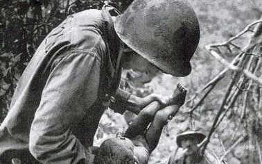 尤金&middot;史密斯的作品有哪些？尤金&middot;史密斯是怎样一个人