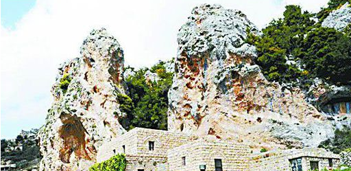 关于纪&middot;哈&middot;纪伯伦的评价如何？他是怎样一个人