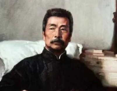 清朝师爷是个什么职位？地位低待遇高