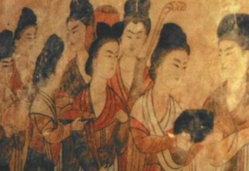永泰公主墓壁画中的侍女为什么会被称为东方绘画史第一美女？