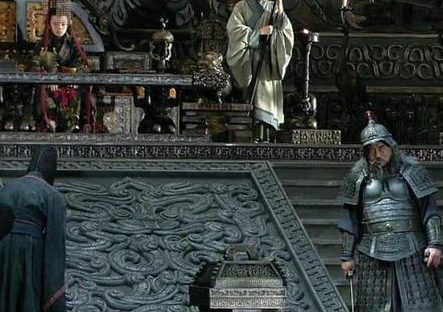 董卓死后西凉军为什么会群龙无首 他若不死还能拉上一把西凉军